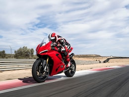EICMA 2024: 2025 Ducati Panigale V2 And Streetfighter V2 Revealed EICMA 2024: 2025 Ducati Panigale V2 And Streetfighter V2 Revealed