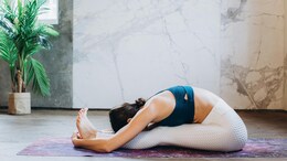 7 Yoga Asanas To Do Every Morning During Winter To Improve Digestion, Reduce Bloating