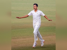 Ranji Trophy 2024: एक ही ओवर में  उखाड़ डाले तीन विकेट, जानें कौन है यह हिमाचली पेसर दिवेश शर्मा