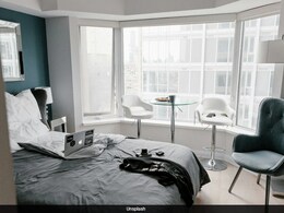 बेकार कंडोम और मरे कॉकरोचों से छात्र ने 63 होटलों को लगाया चूना, पैसे भी वसूले, पोल खुली तो पुलिस भी हुई हैरान  