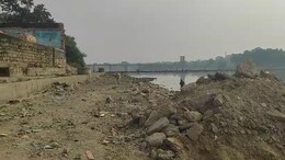 CG News: 72 साल पुराने अखाड़े को ध्वस्त करने के मामले में विवाद गहराया, FIR दर्ज करने की उठी मांग