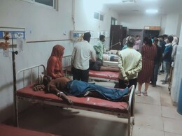 Dholpur: कुएं की मरम्मत के दौरान हादसा, मलवे में फंसे मजदूर तो ग्रामीणों ने चलाया रेस्क्यू ऑपरेशन