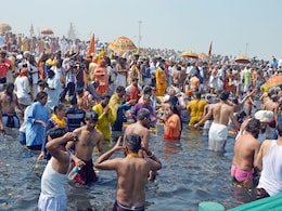 आध्यात्मिकता और परंपरा का अद्भुत संगम प्रयागराज महाकुंभ, जानें पौराणिक महत्व आध्यात्मिकता और परंपरा का अद्भुत संगम प्रयागराज महाकुंभ, जानें पौराणिक महत्व