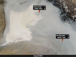 Climate Challenges Don't See Borders As NASA Pic Shows Smog-Covered Lahore, Delhi Climate Challenges Don't See Borders As NASA Pic Shows Smog-Covered Lahore, Delhi