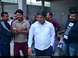 AAP MLA Dinesh Mohaniya Gets Pre-Arrest Bail In Fruit Vendor Assault Case