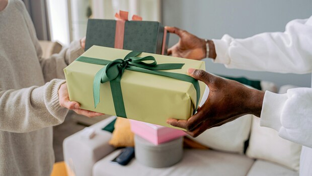 Last-Minute Bhaidooj Gifting Ideas: Thoughtful Presents When Time Runs Out Last-Minute Bhaidooj Gifting Ideas: Thoughtful Presents When Time Runs Out