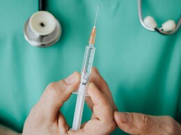 China Doctor Attempts To Treat Girlfriend's Insomnia By Injecting Anaesthetics, She Dies