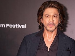 Shah Rukh Khan Death Threat: सलमान के बाद अब शाहरुख खान को मिली जान से मारने की धमकी, जांच करने रायपुर पहुंची मुंबई पुलिस Shah Rukh Khan Death Threat: सलमान के बाद अब शाहरुख खान को मिली जान से मारने की धमकी, जांच करने रायपुर पहुंची मुंबई पुलिस