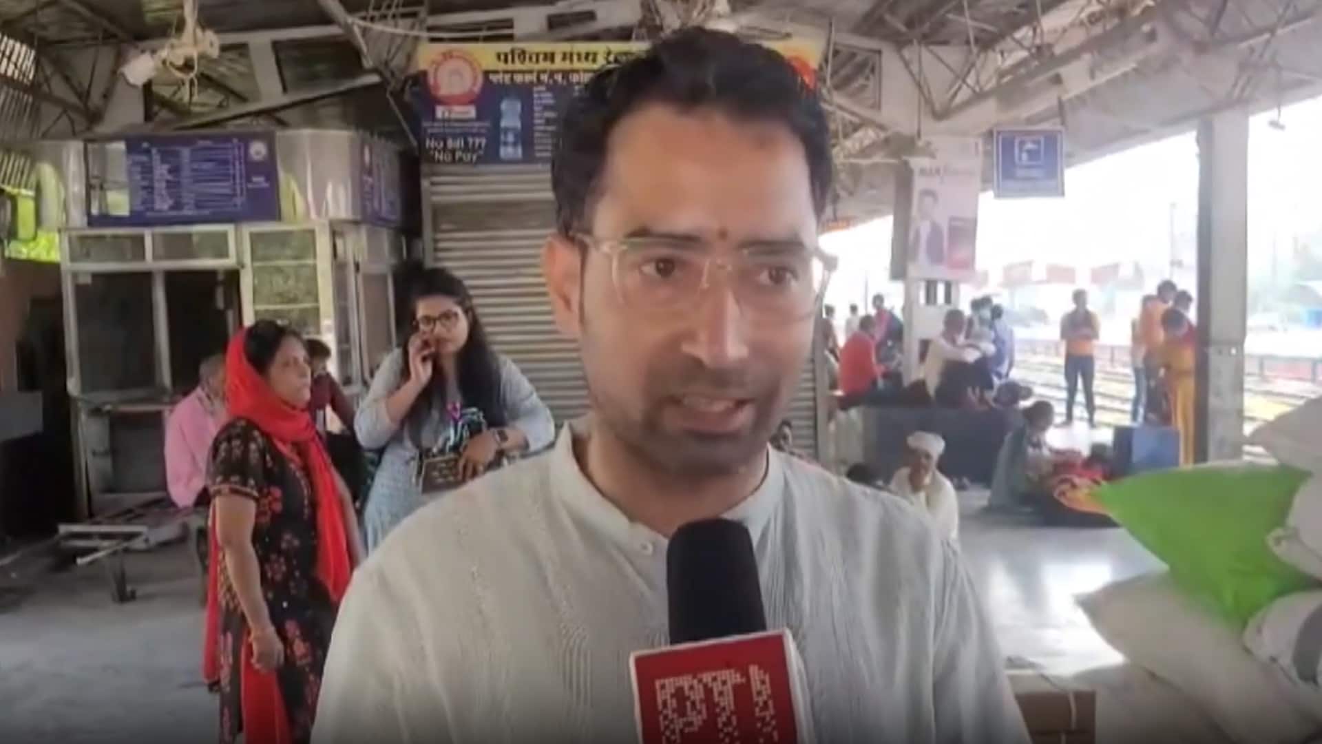 RTI Activist Sujit Swami Wins a Battle For Refund Of Two Rupees From Railways