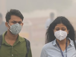 दिल्ली की हवा में सांस लेना 50 सिगरेट पीने के बराबर, एक्सपर्ट ने बताया- जहरीली हवा से कैसे बचें दिल्ली की हवा में सांस लेना 50 सिगरेट पीने के बराबर, एक्सपर्ट ने बताया- जहरीली हवा से कैसे बचें