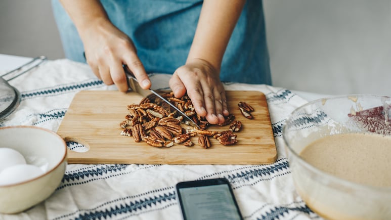 Regular Pecan Consumption Improves Heart Health And Overall Diet Quality, Finds Study