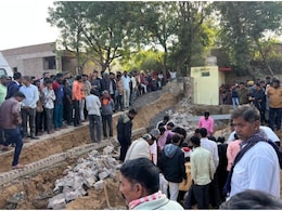 Jalore Wall Collapsed: राजस्थान के जालोर में स्कूल की दीवार गिरने से 4 मजदूर मलबे में दबे, 2 की मौके पर मौत Jalore Wall Collapsed: राजस्थान के जालोर में स्कूल की दीवार गिरने से 4 मजदूर मलबे में दबे, 2 की मौके पर मौत