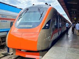 लाइव ट्रेन पार्किंग, लाइव ट्रैकिंग जैसी सुविधाओं से लैस है नमो भारत ट्रेन; जान लें और खासियतें लाइव ट्रेन पार्किंग, लाइव ट्रैकिंग जैसी सुविधाओं से लैस है नमो भारत ट्रेन; जान लें और खासियतें