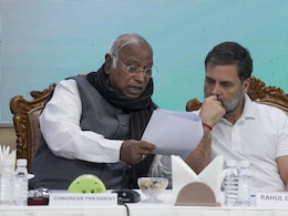 महाराष्ट्र में हार के बाद कांग्रेस पहुंची EC, मतदाता रिकॉर्ड और मतदान प्रतिशत को लेकर उठाए सवाल महाराष्ट्र में हार के बाद कांग्रेस पहुंची EC, मतदाता रिकॉर्ड और मतदान प्रतिशत को लेकर उठाए सवाल