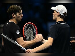 Jannik Sinner Turns Aside Taylor Fritz To Close In On ATP Finals Last Four