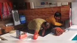 Food Department Raid: उज्जैन में सेव-टमाटर की सब्जी में निकल गई हड्डी तो हो गया बवाल, फूड विभाग ने मारा छापा&nbsp;