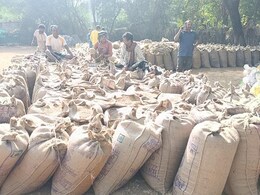 Dhan Kharidi: धान खरीद कार्य में लापरवाही पड़ी भारी, उपायुक्त ने समिति प्रबंधक को पद से हटाया
