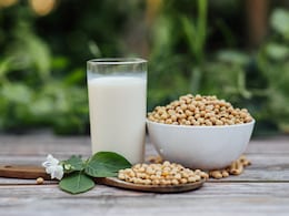 Here's Why You Must Add Soy To Your Daily Diet Here's Why You Must Add Soy To Your Daily Diet