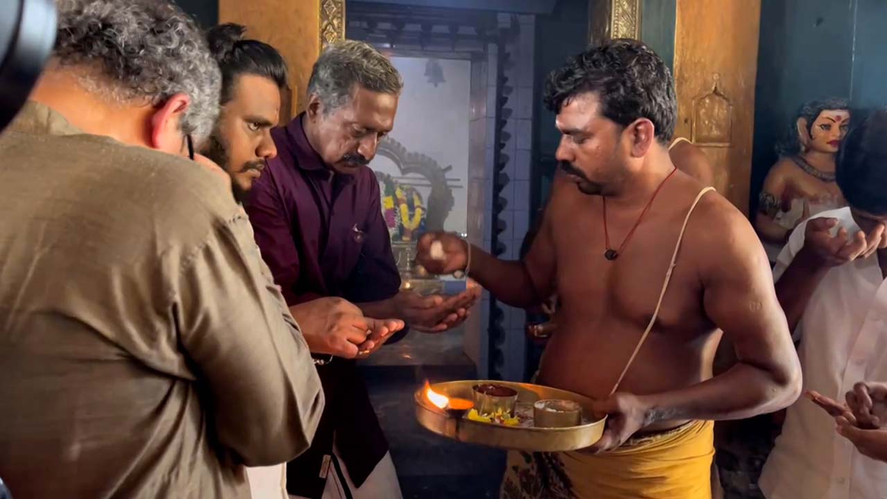 Kamala Harris Kamala's Ancestral Village In India Prays For Her Win