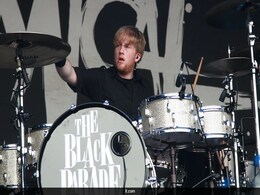 Former My Chemical Romance Drummer Bob Bryar Found Dead At 44 Former My Chemical Romance Drummer Bob Bryar Found Dead At 44