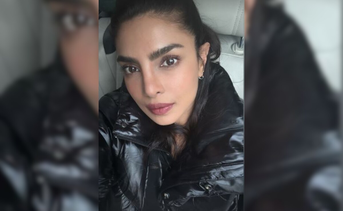 This Is What Priyanka Chopra's "Working Saturday" Looked Like