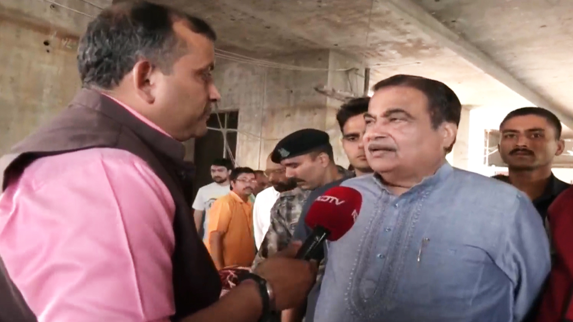 "Signifies Unity...": Nitin Gadkari On '<i>Batenge To Katenge</i>' Amid Polls