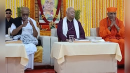 ...इसलिए द्वार पर पर डंडा लेकर बैठने का काम कर रहा है RSS, चित्रकूट में क्या बोले मोहन भागवत?