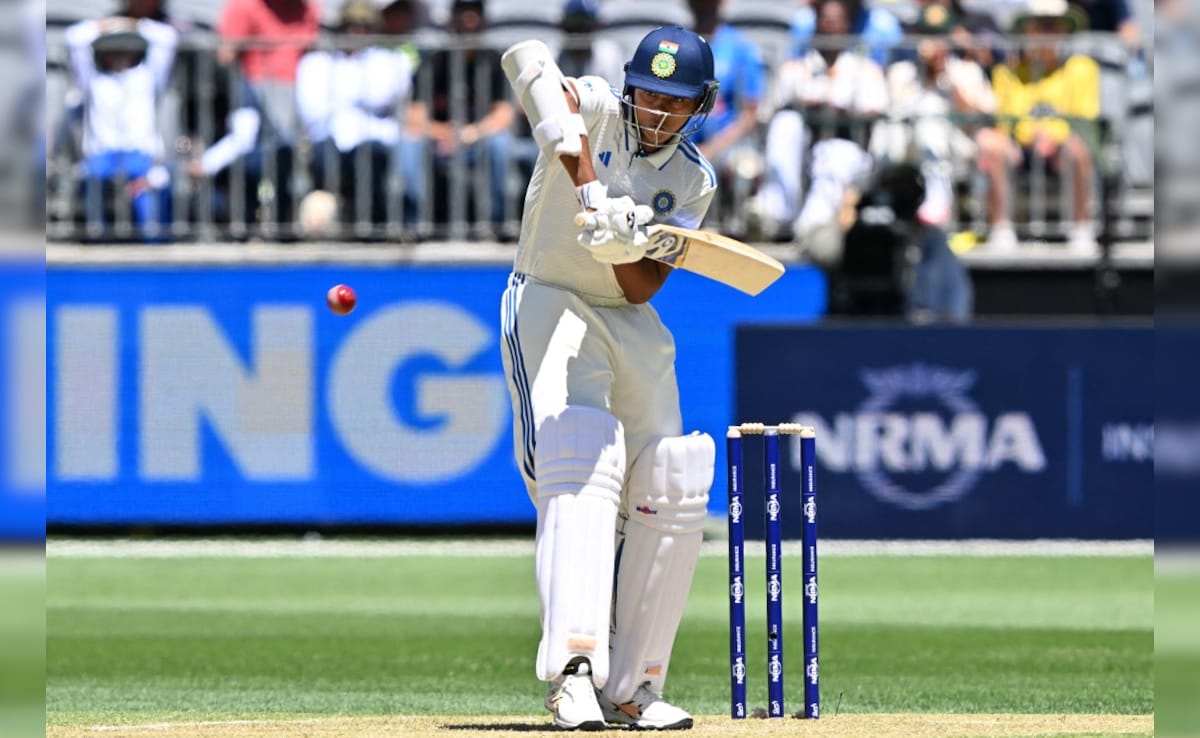 India vs Australia LIVE Score, 1st Test, Day 2: Yashasvi Jaiswal, KL Rahul Help India Take Handsome 130-Run Lead At Tea