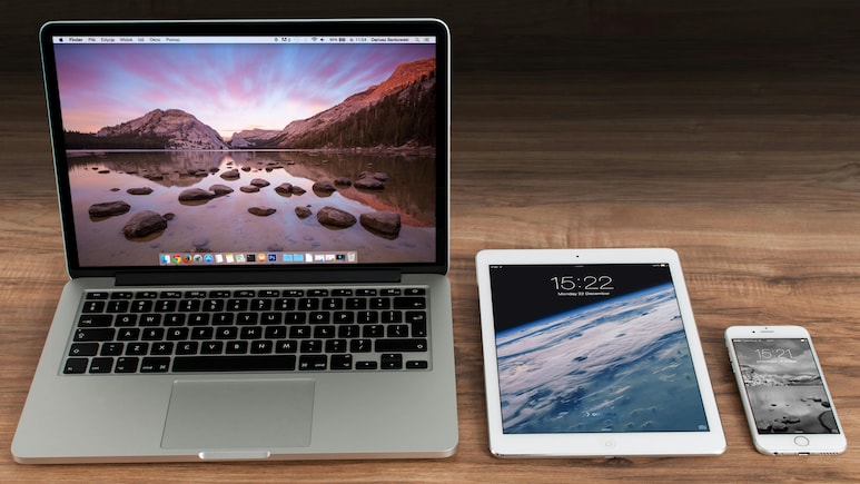 Apple लवर्स के लिए बेहतरीन मौका! हैवी डिस्काउंट के साथ मोबाइल-लैपटॉप की कीमत देख हैरान हो जाएंगे Apple लवर्स के लिए बेहतरीन मौका! हैवी डिस्काउंट के साथ मोबाइल-लैपटॉप की कीमत देख हैरान हो जाएंगे
