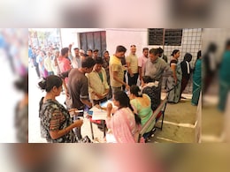 विदर्भात मतदानाच्या दिवशी हिंसक घटना, उमेदवारावर जीवघेणा हल्ला; नागपुरात सर्वात कमी मतदान विदर्भात मतदानाच्या दिवशी हिंसक घटना, उमेदवारावर जीवघेणा हल्ला; नागपुरात सर्वात कमी मतदान