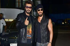 <i>Kya Baat Hai</i>: Paps To <i>Singham Again</i> Duo Arjun Kapoor And Tiger Shroff <i>Kya Baat Hai</i>: Paps To <i>Singham Again</i> Duo Arjun Kapoor And Tiger Shroff