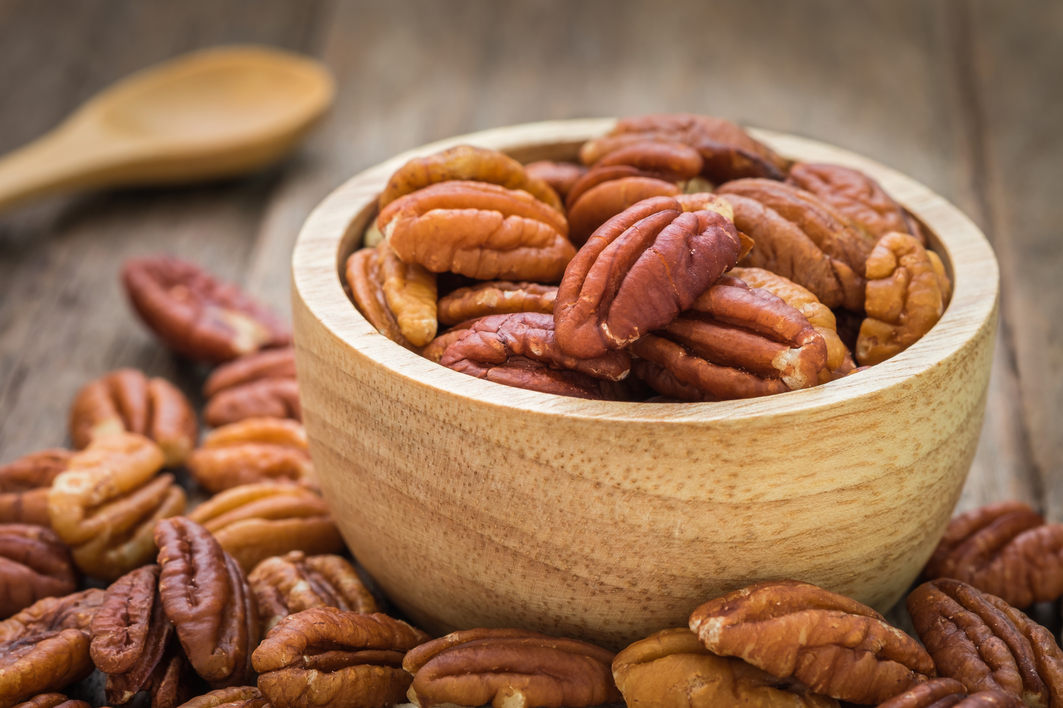 With a good amount of dietary fibre, pecans support healthy digestion