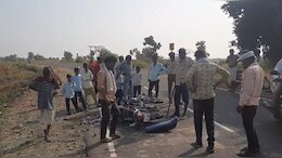 एमपी के इस जिले में अलग-अलग सड़क हादसों में पांच लोगों की हुई मौत, गांव में पसरा मातम