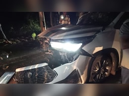 कैबिनेट मंत्री रामविचार नेताम सड़क हादसे में घायल, हॉस्पिटल में कराया गया भर्ती, मिलने पहुंचे सीएम साय कैबिनेट मंत्री रामविचार नेताम सड़क हादसे में घायल, हॉस्पिटल में कराया गया भर्ती, मिलने पहुंचे सीएम साय