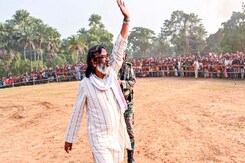 JMM's Ground Approach Vs BJP's Grand Messaging: Jharkhand Election Results Decoded JMM's Ground Approach Vs BJP's Grand Messaging: Jharkhand Election Results Decoded