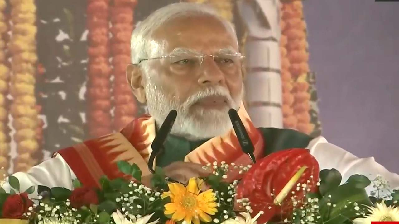PM Modi's Tribal Outreach In Bihar District Neighbouring Jharkhand