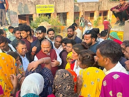 Naresh Meena Case: टोंक हिंसा के 17 दिन बाद समरावता पंहुचे प्रहलाद गुंजल, कहा- गांव में पुलिस की बर्बरता के निशान अब भी मौजूद Naresh Meena Case: टोंक हिंसा के 17 दिन बाद समरावता पंहुचे प्रहलाद गुंजल, कहा- गांव में पुलिस की बर्बरता के निशान अब भी मौजूद