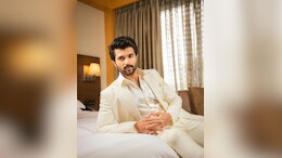Vijay Deverakonda Opens Up About Romance And Relationships, Saying, "I Know What It Feels Like To Be Loved"