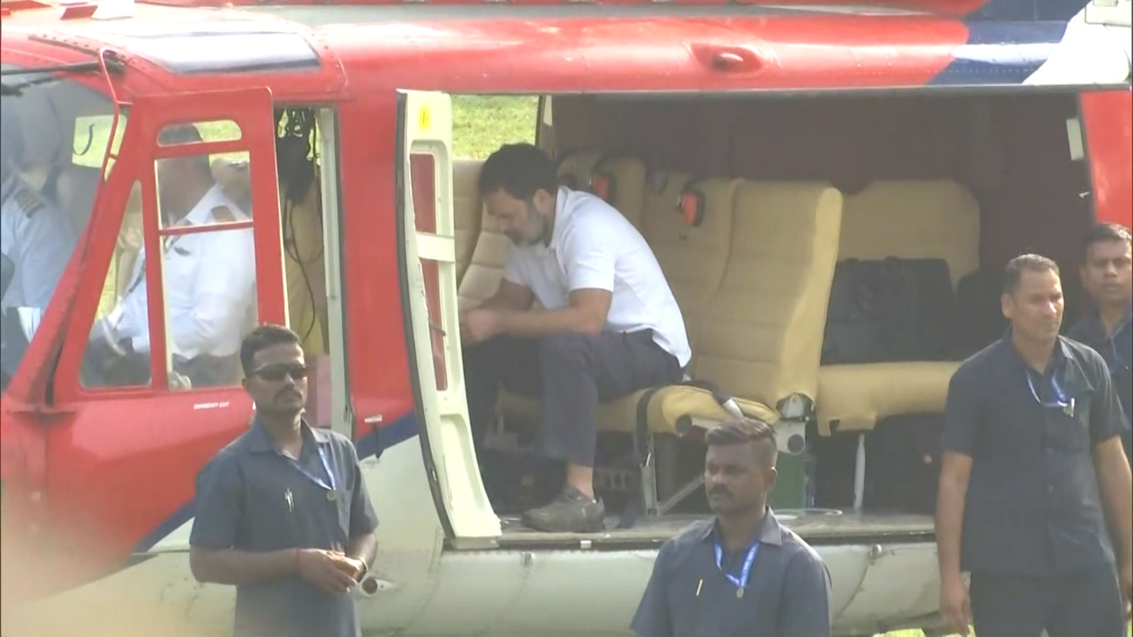 Rahul Gandhi Chopper Take-Off Delayed, Congress Complains To Election Body