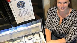 This American Woman Broke Her Own Guinness World Record For The Largest Donation Of Breast Milk