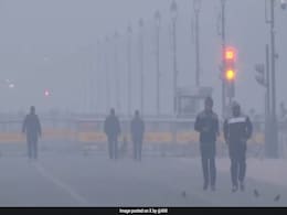 After Season's Coldest Night, Delhi Wakes Up To Another Day With Toxic Air After Season's Coldest Night, Delhi Wakes Up To Another Day With Toxic Air