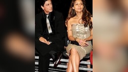 Shah Rukh Khan And Gauri Used To Meet At Delhi's Connaught Place For Dates, Reveals Shoojit Sircar - "<i>Romance Karte Dekha Hai</i>"