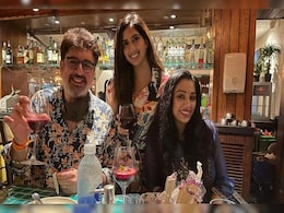 <i>Anupamaa</i> Actress Rupali Ganguly Files Rs 50 Crore Defamation Suit Against Stepdaughter Esha Verma <i>Anupamaa</i> Actress Rupali Ganguly Files Rs 50 Crore Defamation Suit Against Stepdaughter Esha Verma