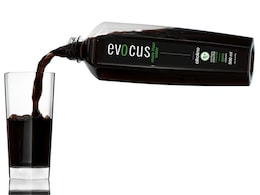 जिस ब्लैक वाटर को सारे सेलिब्रिटी पीते हैं, उसकी खूबियों को जानते हैं आप?