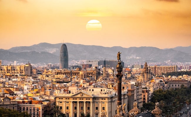 Chennai Company Treats 1,000 Employees To A Fully Paid Week-Long Trip To Spain