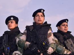 CISF को मिली पहली महिला बटालियन, मुख्यालय का स्थान चुनने की प्रक्रिया शुरू CISF को मिली पहली महिला बटालियन, मुख्यालय का स्थान चुनने की प्रक्रिया शुरू