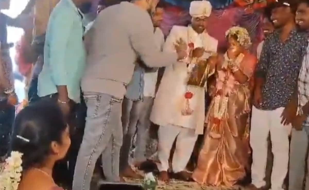 Amazon Employee Greets Friend At Wedding, Dies Of Cardiac Arrest