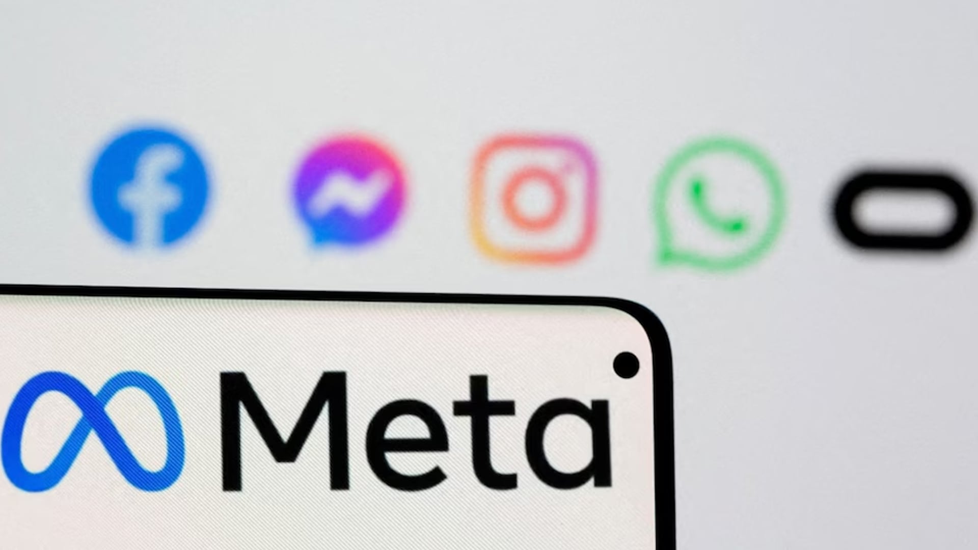 Meta Will Face Antitrust Trial Over Instagram, WhatsApp Acquisitions