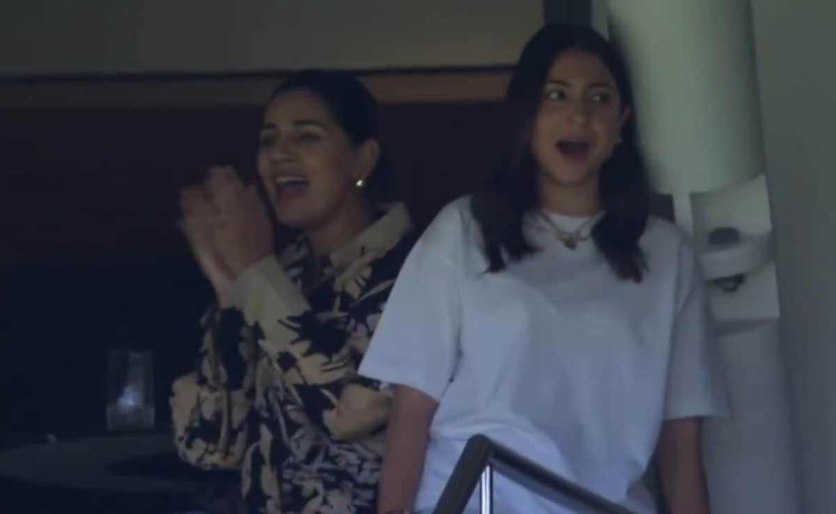 Anushka Sharma, Sanjana Ganesan’s Reaction Viral As India Break Australia’s Irritating Tenth-Wicket Stand. Watch