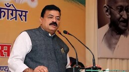 काँग्रेसच्या 'त्या' नेत्यावर कारवाई का नाही? भास्कर जाधवांना सार्वजनिकपणे व्यक्त केली खंत